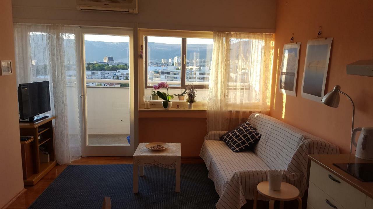 Apartment Maka Spalato Esterno foto